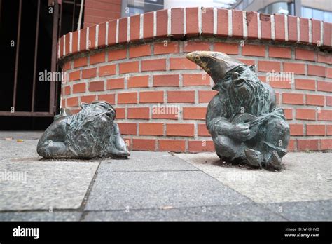 Wroclaw Gnomes Statues