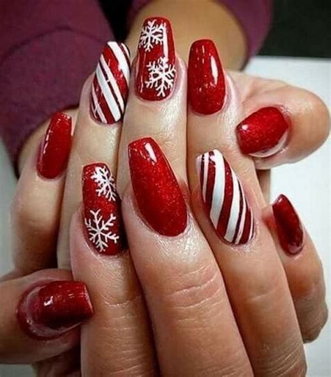 Xmas Nails Short Stiletto: The Perfect Way To Add Some Festive Flair To Your Nails