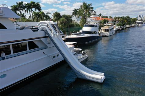 Yacht Slide