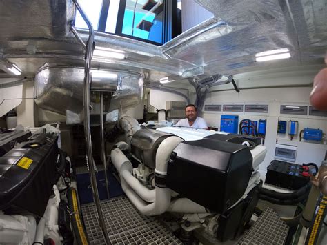 Yacht performance handling