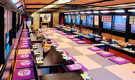 Yakatabune interior design