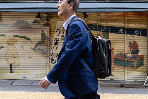Yanaka Locals
