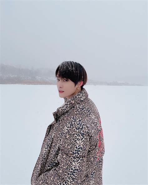 YangYang - @yangyang_x2