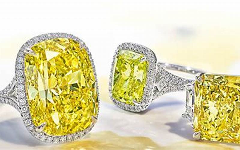 Yellow Diamonds For The Fashion Savvy<Img Src=