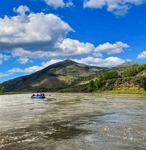 Yellowstone River Scenic Float