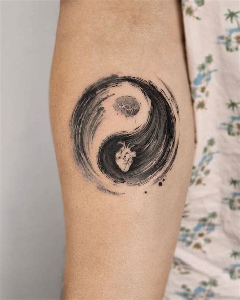 Yin Und Yang Tattoo