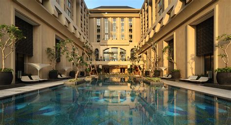 Yogyakarta hotel pool