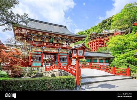 Yutoku Inari Shrine