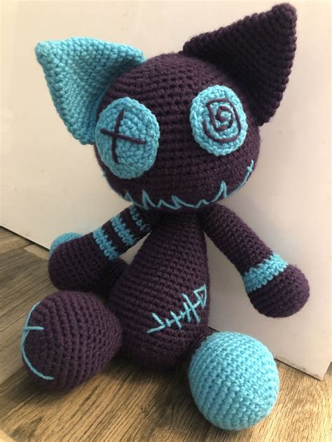 Zombie Cat Crochet Pattern