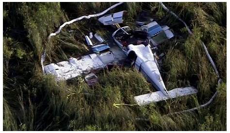 A Piper Seneca And A Cessna Skyhawk Collide Over The Everglades 3 Victims Identified fter Florida Plane Crash