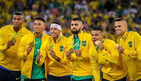 A Selecao Brasileira Seleção De Futebol Sobe Posições E Retorna o