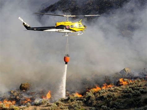 a fire fighting helicopter