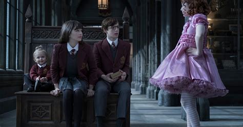a series of unfortunate events review