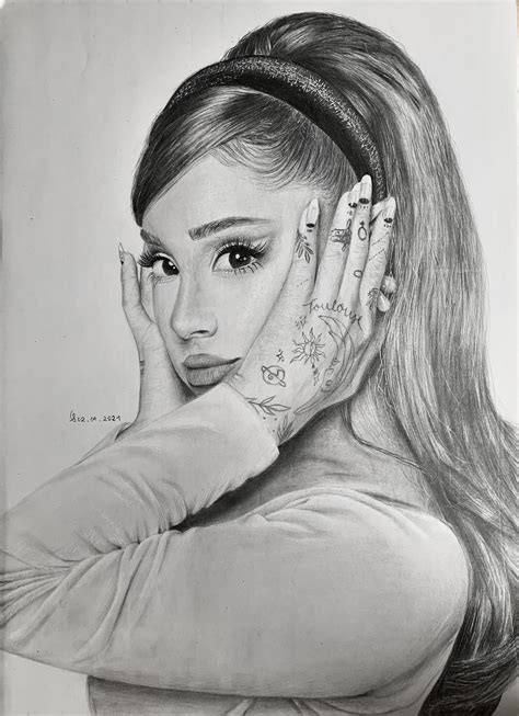 Best Free A Sketch Drawing Of Ariana Grande Free For Download