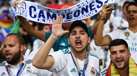 a spanish fan of real madrid