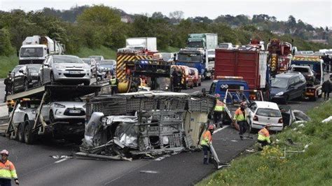 a13 accident today victims