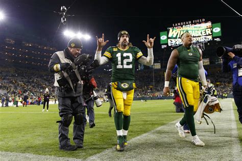 aaron rodgers and marshawn lynch college