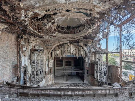 abandoned theaters near me