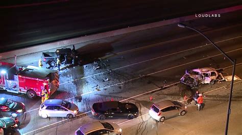 abc/2 killed 1 injured in multi car crash near 405 freeway in brentwood