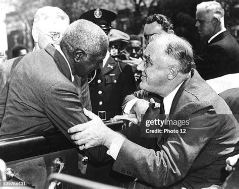 abe carver hands shaking