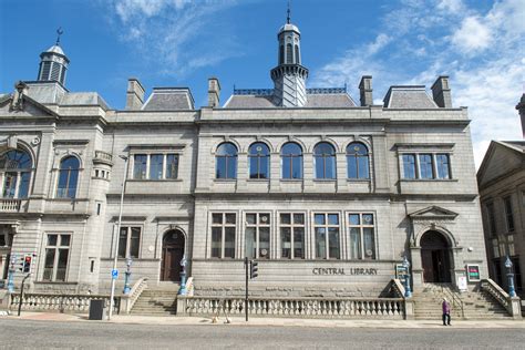 aberdeen city library opening times