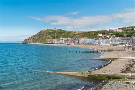 Aberystwyth Holiday Guide