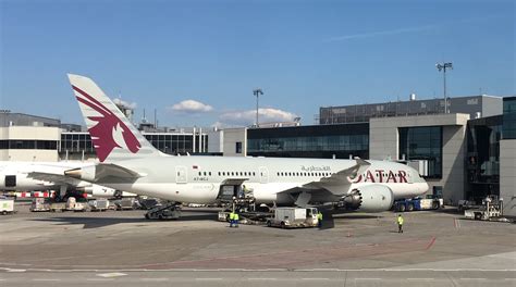 abflug qatar airways frankfurt