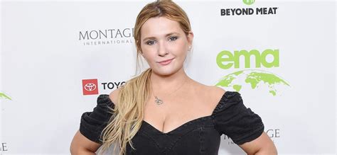 abigail breslin accuses aaron eck