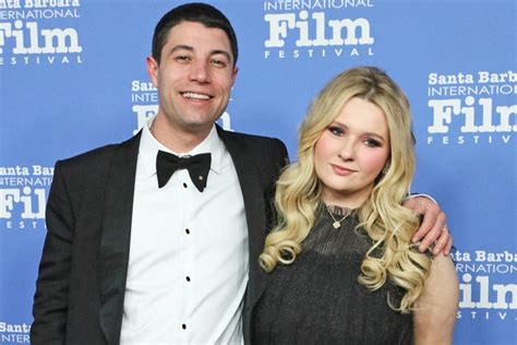 abigail breslin and husband