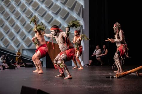 aboriginal cultural performance