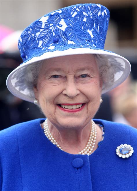 about queen elizabeth ii