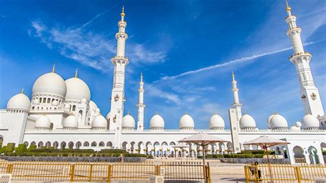 abu dhabi grand mosque tour times