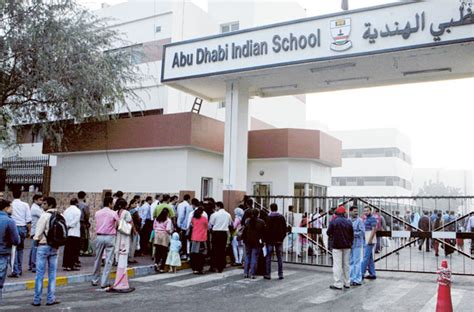 abu dhabi indian school fees