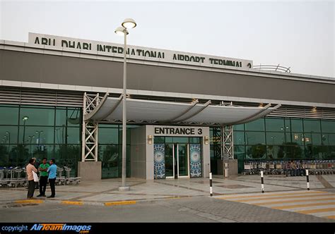 abu dhabi terminal 2 departures
