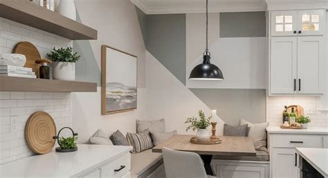 Accent Wall Kitchen Nook