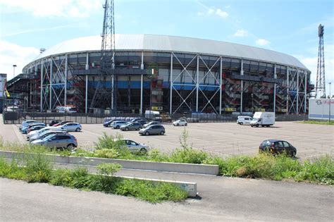 accessibility at De Kuip