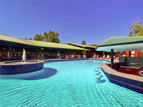accommodation in alice springs