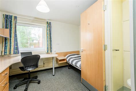 accommodation in birmingham university