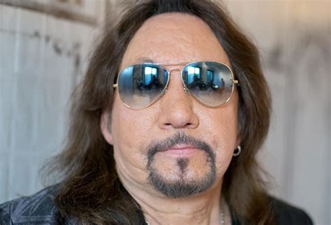 ace frehley meet and greet