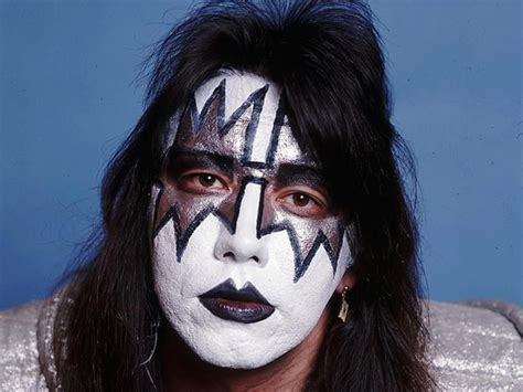 ace frehley with makeup costume