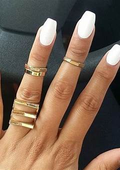Acrylic Coffin Nails Short: The Latest Trend In Nail Fashion