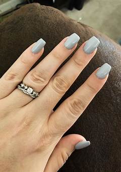 Acrylic Nails Grey: The Latest Trend In Nail Art