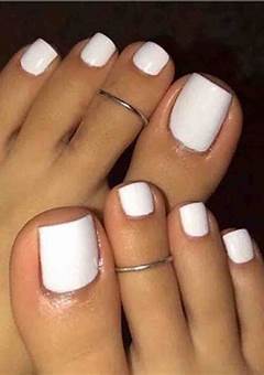 Acrylic Nails On Toes Without Nails: A Stunning Trend In 2023