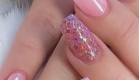 21 Chic Pink And Gold Nails Designs