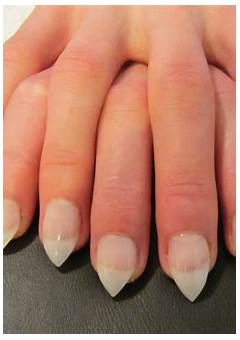Acrylic Nails Pointing Up: The Latest Trend In Nail Art