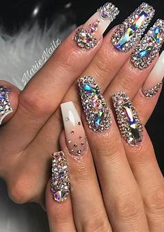 Acrylic Nails With Diamonds: Adding Glamour To Your Manicure