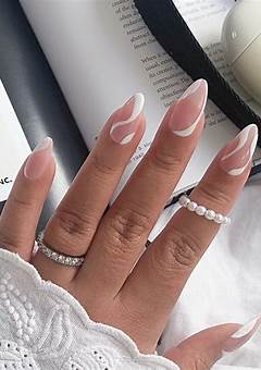Acrylic Nails With White Lines: The Latest Trend In 2023
