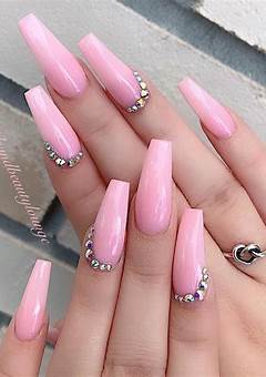 Acrylic Pink Nails: The Latest Trend In Nail Art
