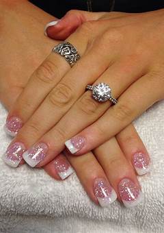 Acrylic White Nails With Glitter: The Hottest Nail Trend Of 2023