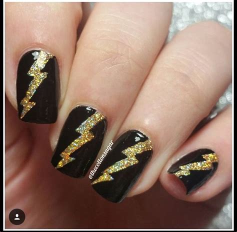 Acrylic Nails Black Lightning